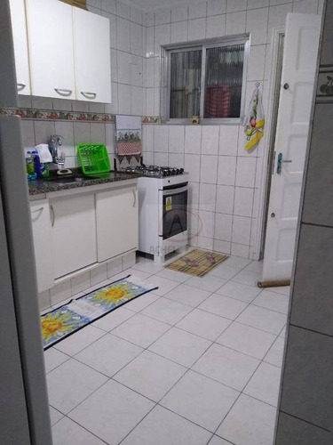 Apartamento Térreo, Com 2 Dormitórios , 1 Wc Vaga Demarcada, À Venda, 66 M² Por R$ 320.000 - Marapé - Santos/sp - Ap10541