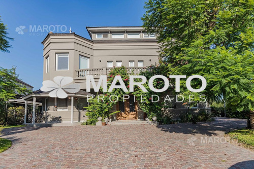 Imagen 1 de 30 de Casa En Venta En Barrio Privado Septiembre Con Seis Dormitorios - Maroto Propiedades-
