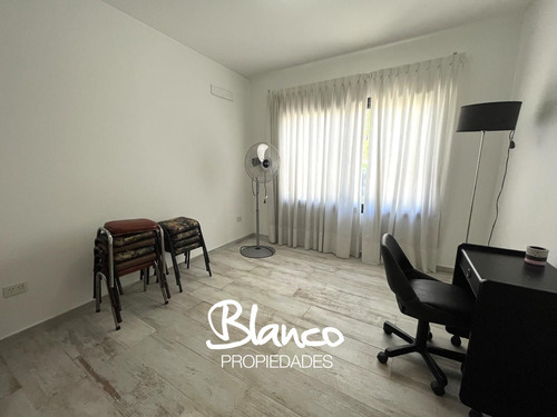 Casa En Alquiler En Pilar Del Este, Barrio Santa Elena, Pilar, G.b.a. Zona Norte