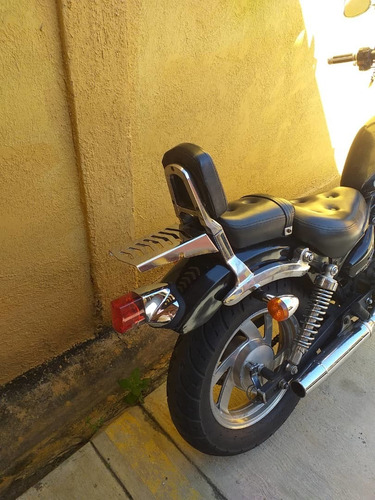 Imagen 2 de 4 de Empire Super Shadow 250