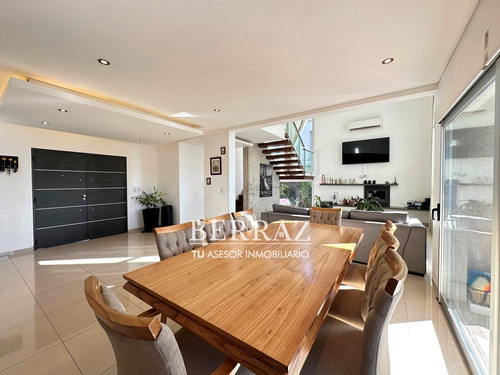 Casa Venta 5 Ambientes A La Laguna En San Francisco Villanueva Lote De 818,25 M2