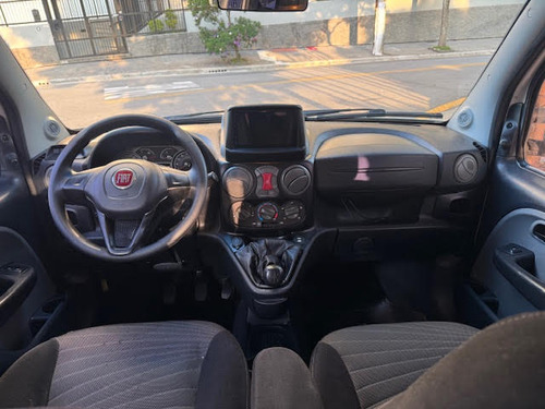 Fiat Doblo Doblò Essence 1.8 7L (Flex)