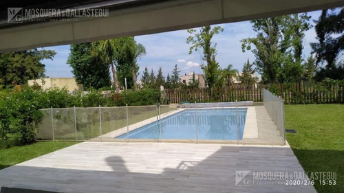 Casa Con Pileta - Santa Catalina - Tigre