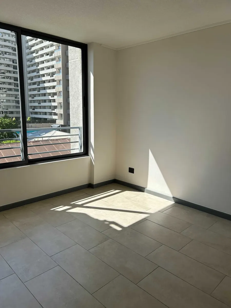 Imagen 4 de 15 de Arriendo La Cisterna ! Dormitorio Metro Lo Ovall (177119)