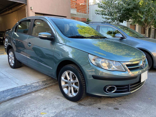 Volkswagen Voyage 1.6 Highline 101cv 2011