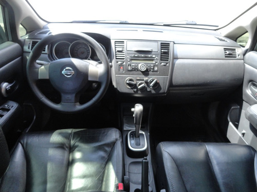 Nissan Tiida 1.8 S Flex Aut. 5p