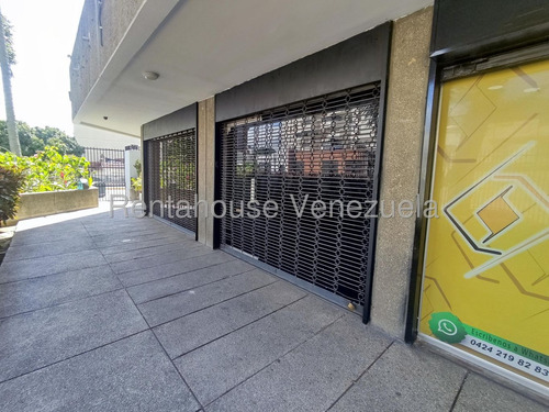 En Alquiler Estupendo Local Comercial En Los Caobos