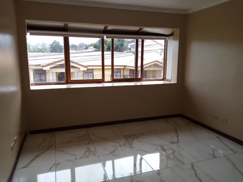 Alquiler De Hermosos Y Amplios Apartamentos