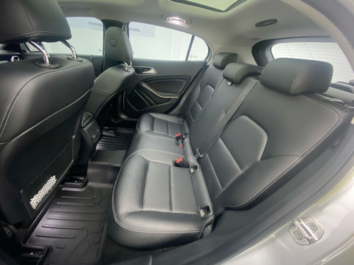 Imagen 20 de 25 de Mercedez Benz Clase Gla 200 Urban 1.6