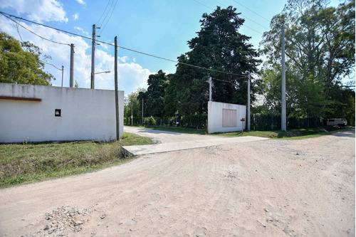 Imagen 22 de 25 de Quincho Con Piscina En Venta, Las Calandrias