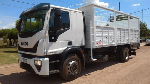 Imagen 15 de 25 de Carrocerias Nuevas Cerealera Todo Puertas B. Volcables Sider