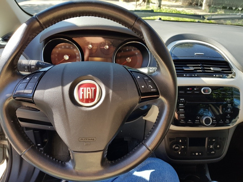 Fiat Punto 1.6 Essence 2015