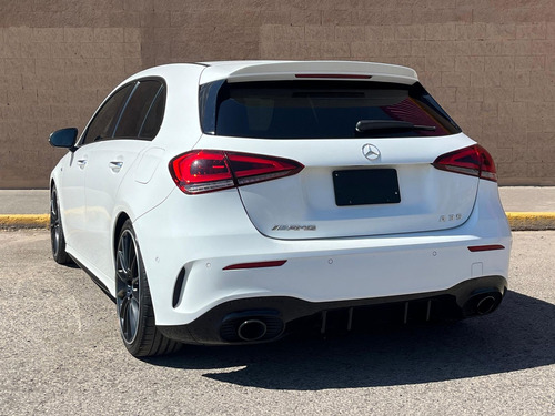Mercedes Benz A35 Amg