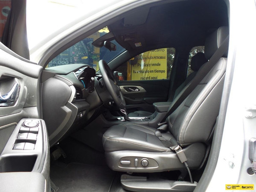 Imagen 14 de 25 de Chevrolet Traverse Lt
