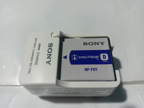 Cargador Sony Bc-trn Original Y Batería Np-fd1 (Usado)