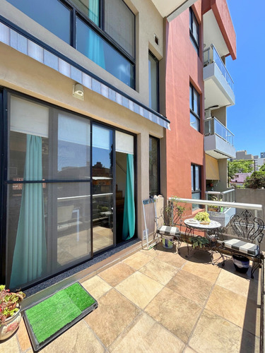 Eva Peron 1600 -lanus Complejo 2 Amb C/balcon Terraza, Espectacular! Piscina-sum