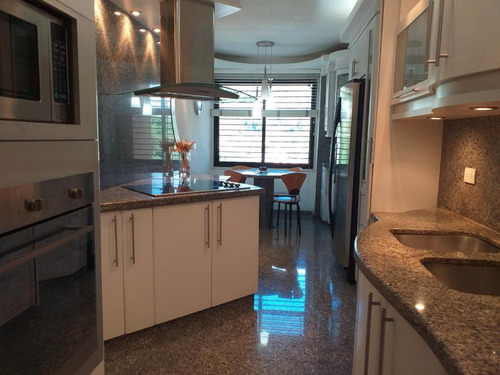 Vendo Precioso Apto. En Los Geranios, Mun. El Hatillo. 128 M