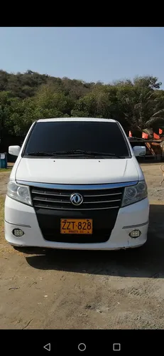 Dongfeng Succe Van 7 puestos