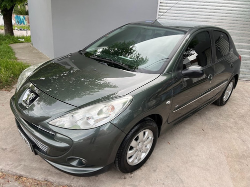 Imagen 7 de 25 de Peugeot 207 1.4 Hdi Allure 2012 / 5 Puertas / 1º Dueño