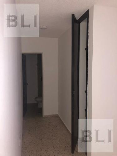 Imagen 5 de 12 de Oficina - Conjunto Habitacional Estrella