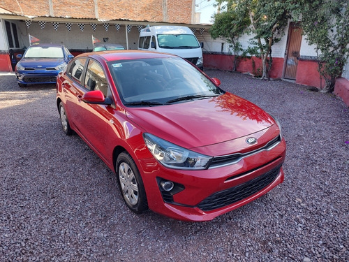 Imagen 3 de 8 de Kia Rio 2021 1.6 L Sedan Mt