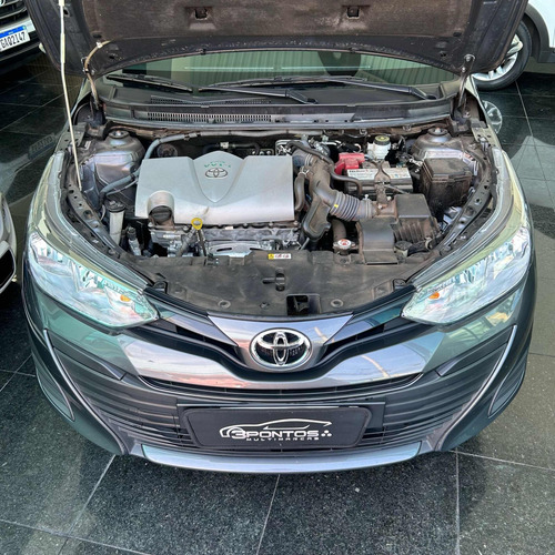 Toyota Yaris 1.5 Xl Plus Connect 16v Cvt 5p