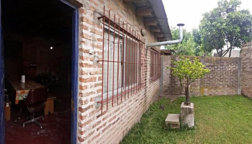 Venta De Casa, Arias Nº3033, Marcos Paz, Cod.2235