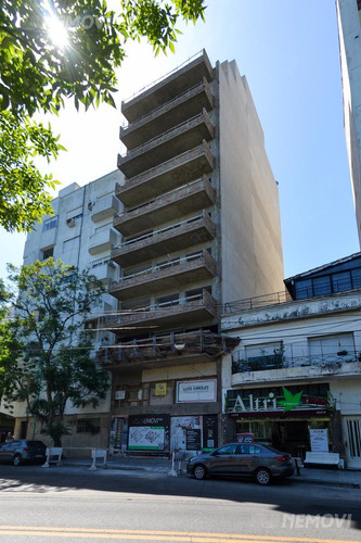 Departamento 3 Ambientes En Parque Chacabuco A La Venta