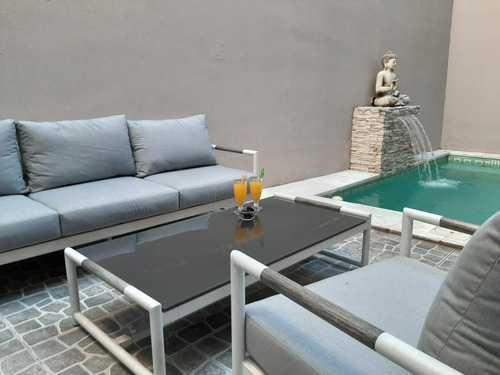 Casa En Venta - 3 Dormitorios 5 Baños 1 Cochera - 335mts2 - Villa Urquiza