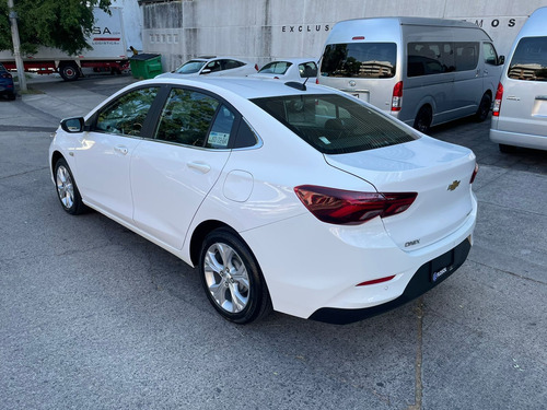 Imagen 4 de 10 de Chevrolet Onix 2021 1.2 Premier At