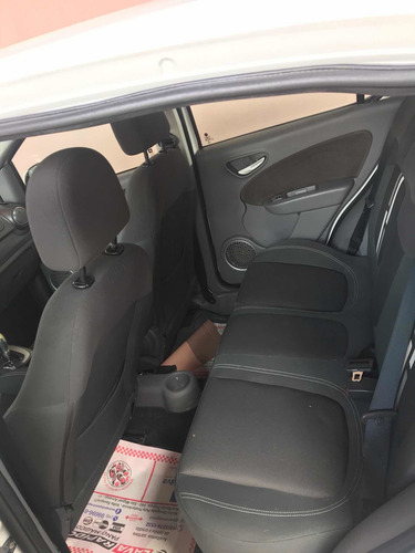 Fiat Palio 2013 1.6 16v Essence Flex Dualogic 5p