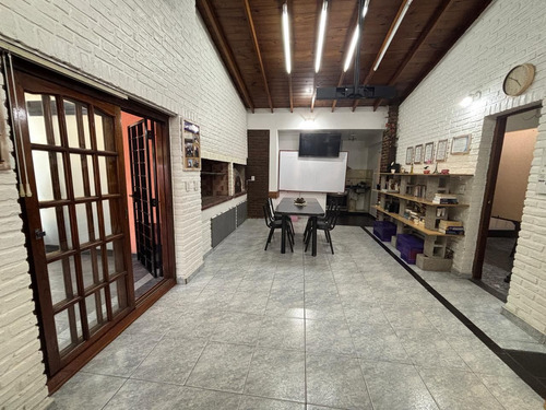 Venta Casa Impecable En Ciudad Evita - Apto Credito -