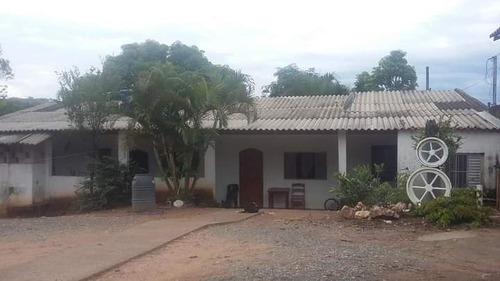 Imagem 1 de 14 de Oportunidade-chácara Com 3.000 M², Casa Com 02 Dormitórios!!