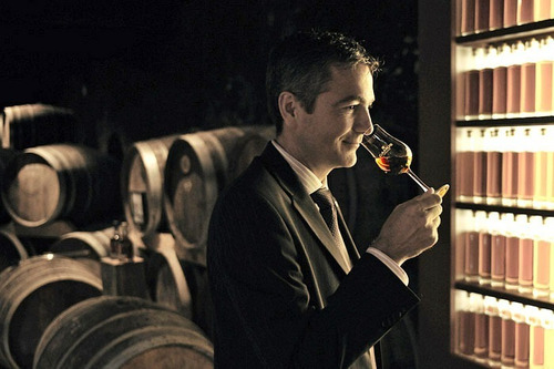 Imagen 5 de 8 de Cognac Camus Borderies Xo Family Reserve 700ml En Estuche