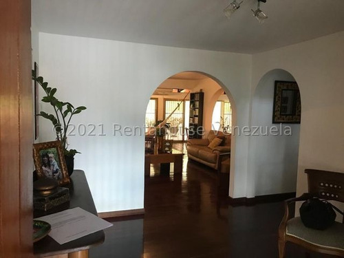 Imagen 2 de 25 de Casa En Venta (calle Cerrada)