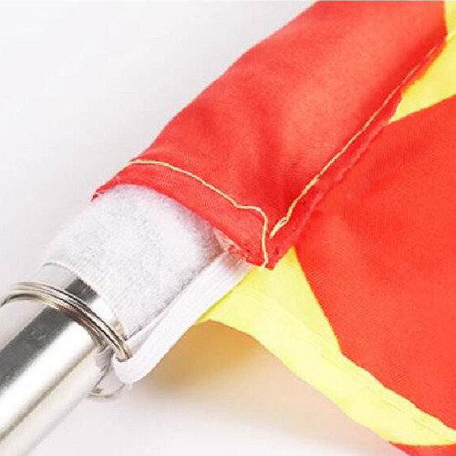 Equipamento De Árbitro De Bandeira Do Pólo De Futebol