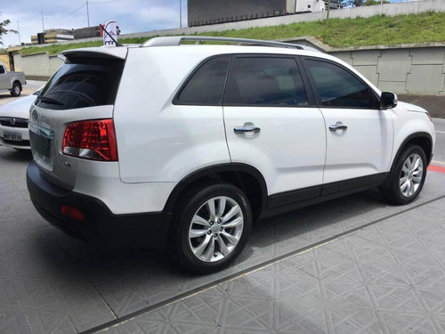 Kia Sorento V6