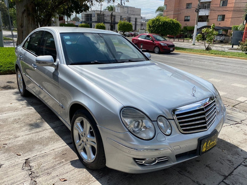 Imagen 3 de 8 de Mercedes Benz E 500 2009 Plata