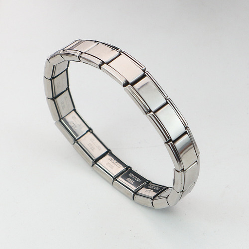 // M Brazalete Con Dije Italiano Brazalete Italiano Básico