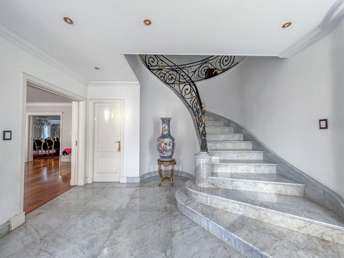 Casa En Venta En Martínez, San Isidro, G.b.a. Zona Norte