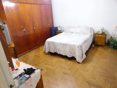 Imagen 6 de 15 de Casa En Venta 4 Amb. C/cochera Y Jardín Hurlingham
