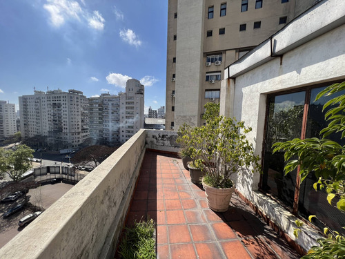Venta De Penthouse Con 8 Dormitorios En Centro