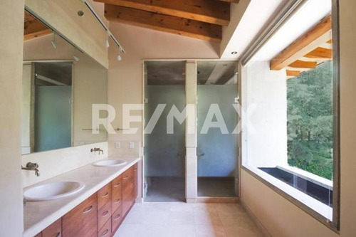 Casa En Renta Amueblada En Cuajimalpa ( 614178 )