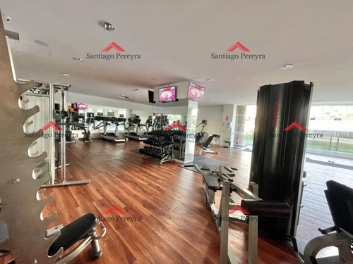 Venta De Apartamento De 2 Dormitorios En Brava En Edificio Icon Brava Punta Del Este