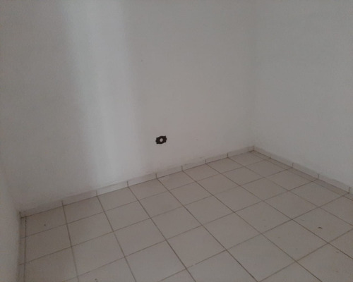 Imagem 20 de 27 de Locação Vila Pauliceia, 2 Casas De 1 Dormitório, Sala, Cozinha, Wc, Lavanderia, 1 Vaga, Quintal E 1 Galpão Grande - Ml66 - 69391179