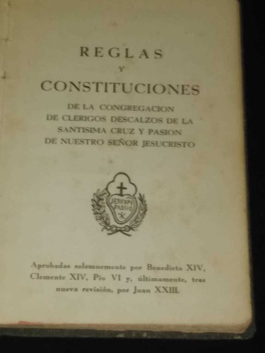 Reglas Y Constituciones De Clerigos