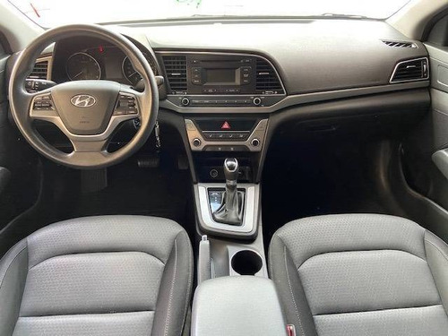 Hyundai Elantra 2.0 Flex Automático 2017
