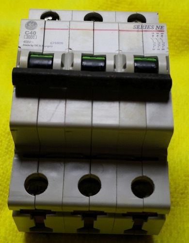 Interruptor Termomagnetico Ge Ne C40  3x40a