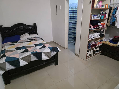 Ar: Venta De Casa Comercial En Parque Valencia.