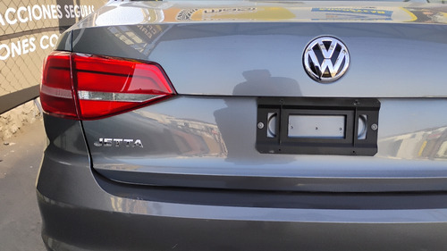 Volkswagen Jetta 2.5 Trendline L5 B A At